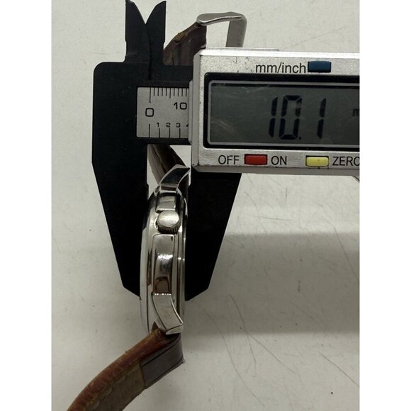 Timex Indiglo Bank Street Men’s Watch Brown Leather Band Roman Numerals Day Date - Picture 7 of 7